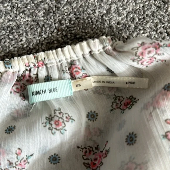 Vintage Urban Outfiters Kimchi Blue Floral Ruffle Crop Top XS - Picture 4 of 4